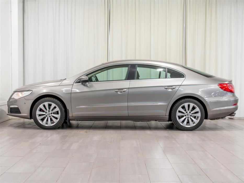 Volkswagen Passat CC 2008