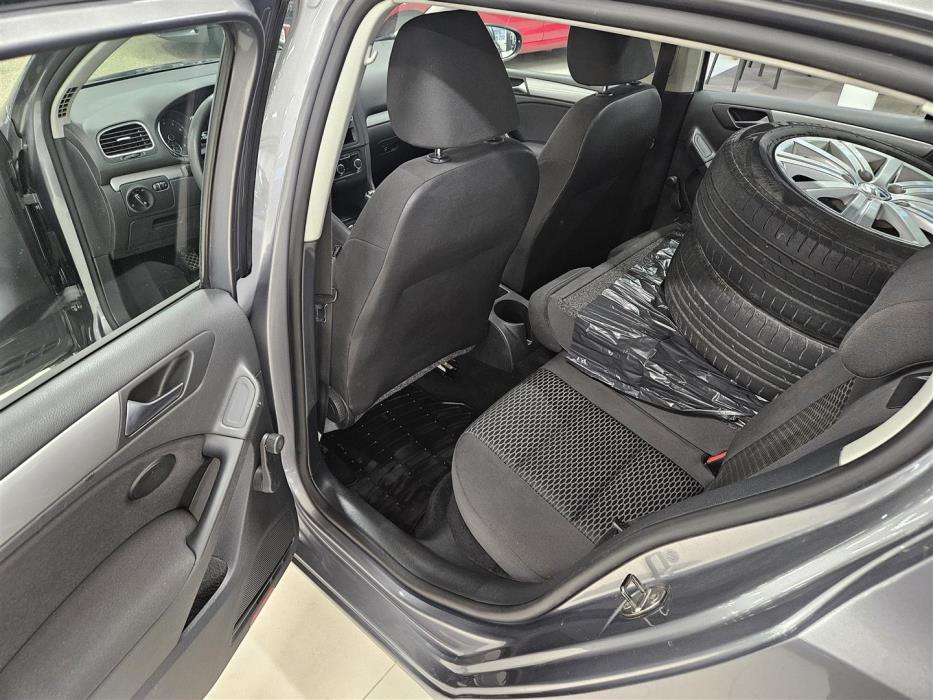 Volkswagen Golf 2011