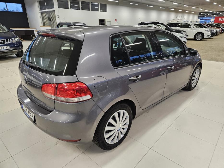 Volkswagen Golf 2011