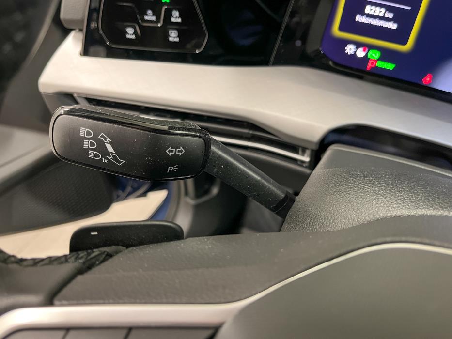 Volkswagen Golf 2025