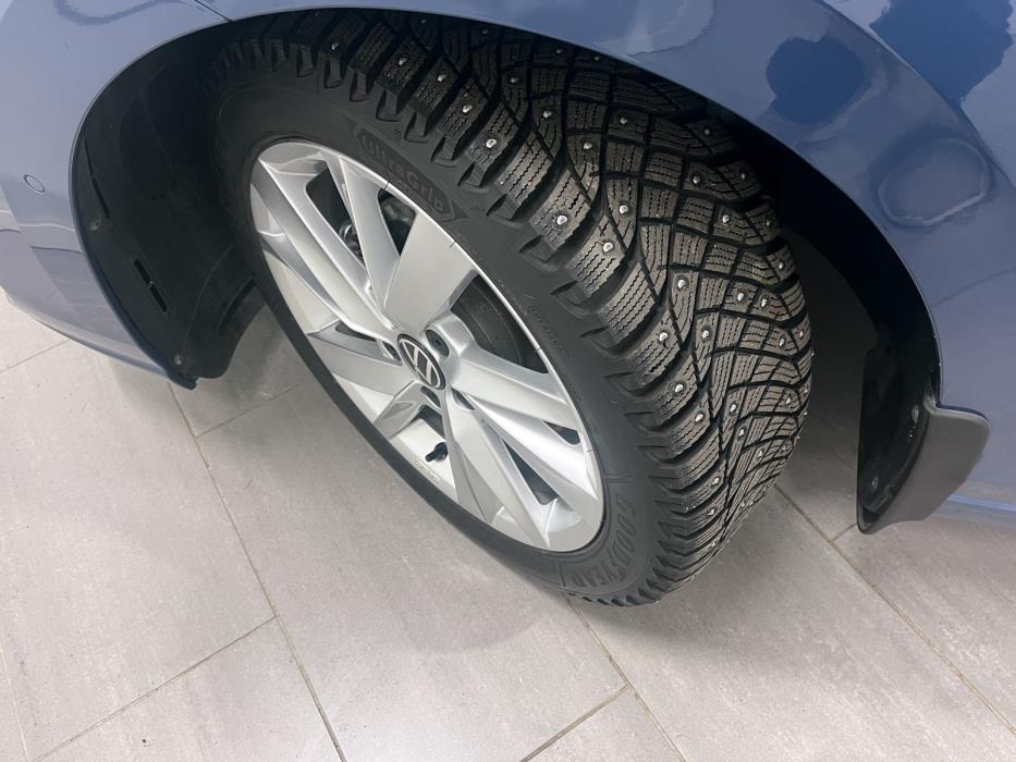 Volkswagen Golf 2025