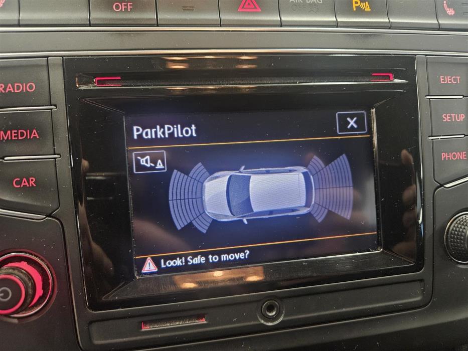 Volkswagen Polo 2015