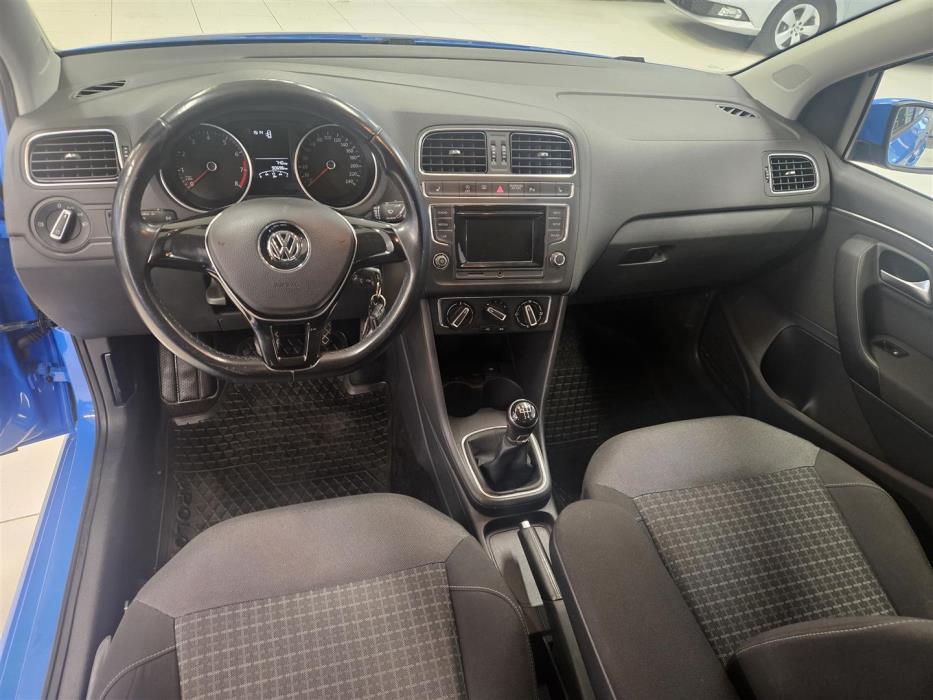 Volkswagen Polo 2015