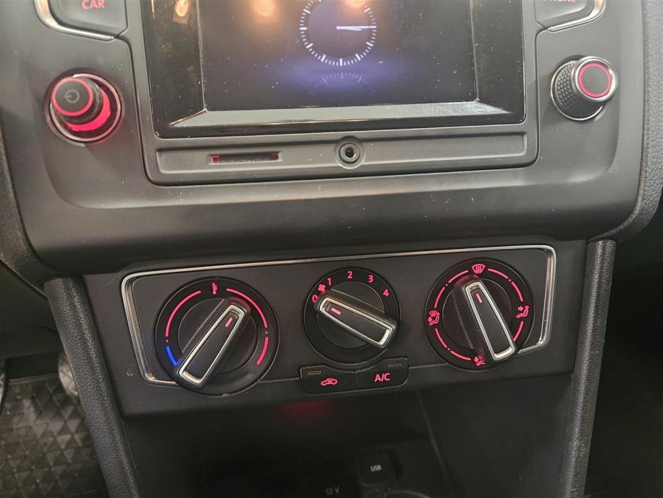 Volkswagen Polo 2015