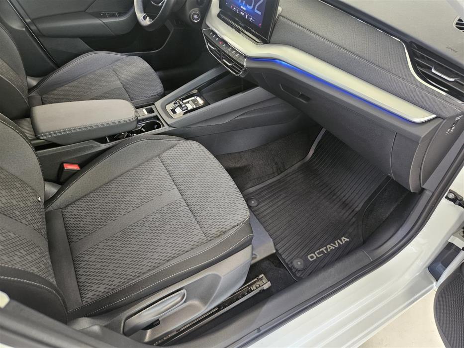 Skoda Octavia 2023
