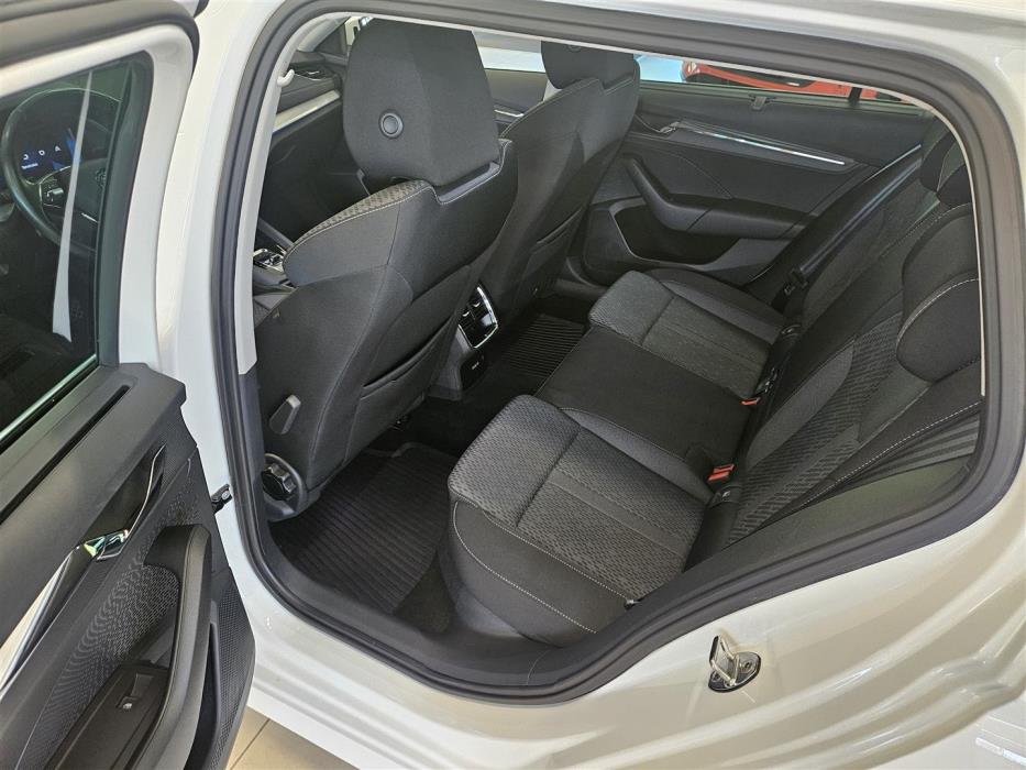 Skoda Octavia 2023