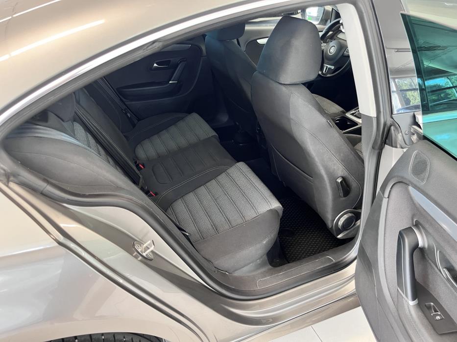 Volkswagen Passat CC 2010