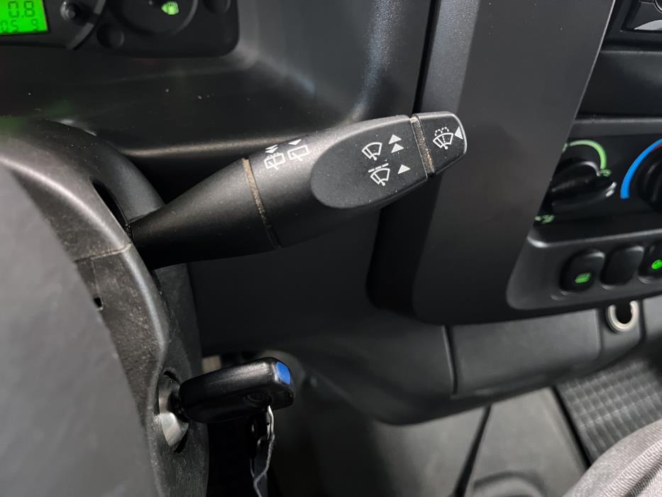 Ford Transit 2004