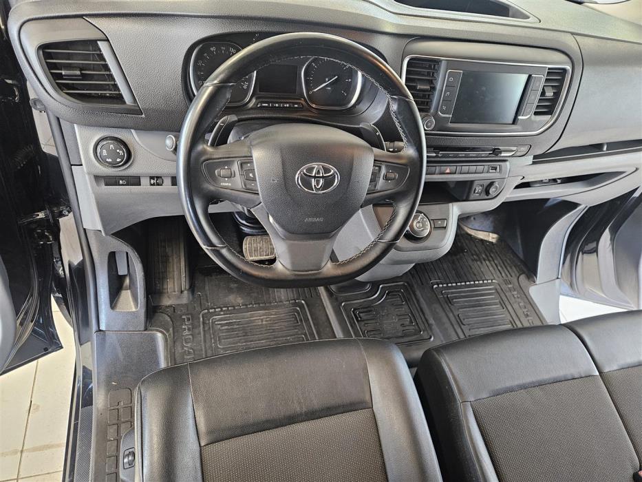 Toyota Proace 2022
