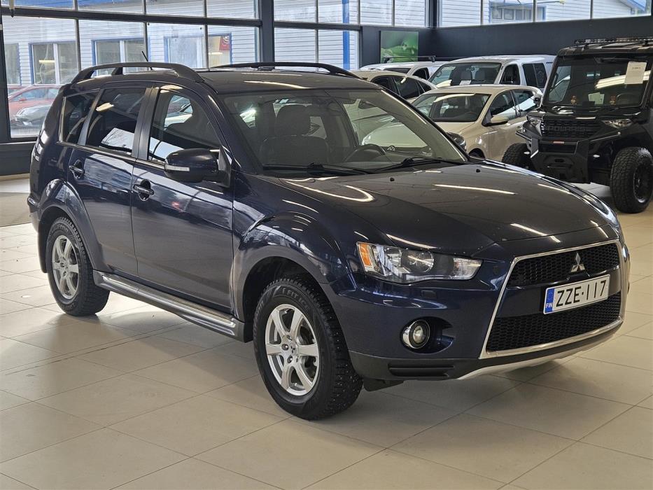 Mitsubishi Outlander 2011