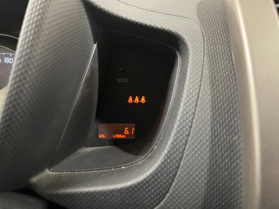 Toyota Urban Cruiser 2012