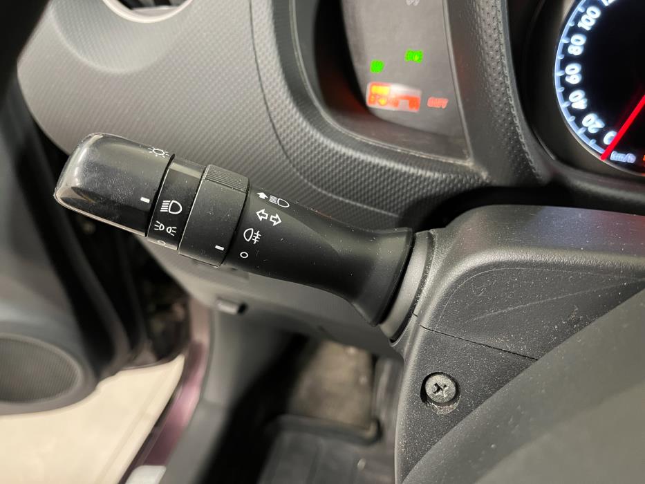 Toyota Urban Cruiser 2012