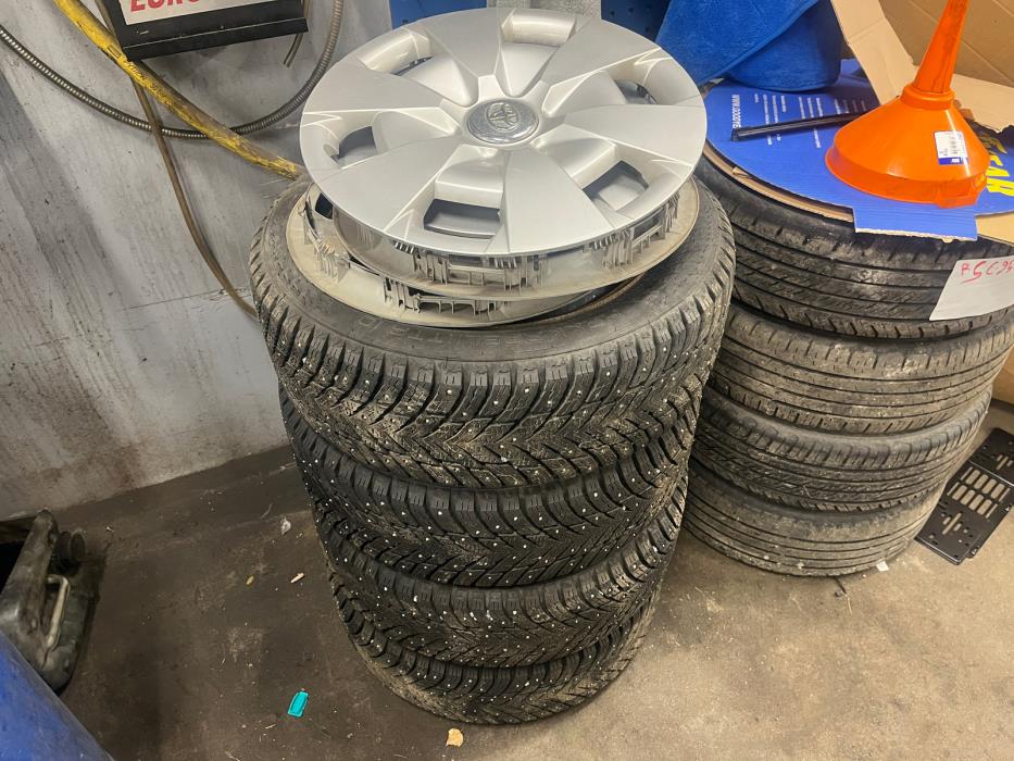 Toyota Urban Cruiser 2012