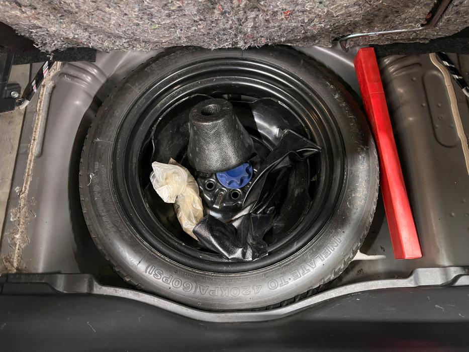 Toyota Urban Cruiser 2012