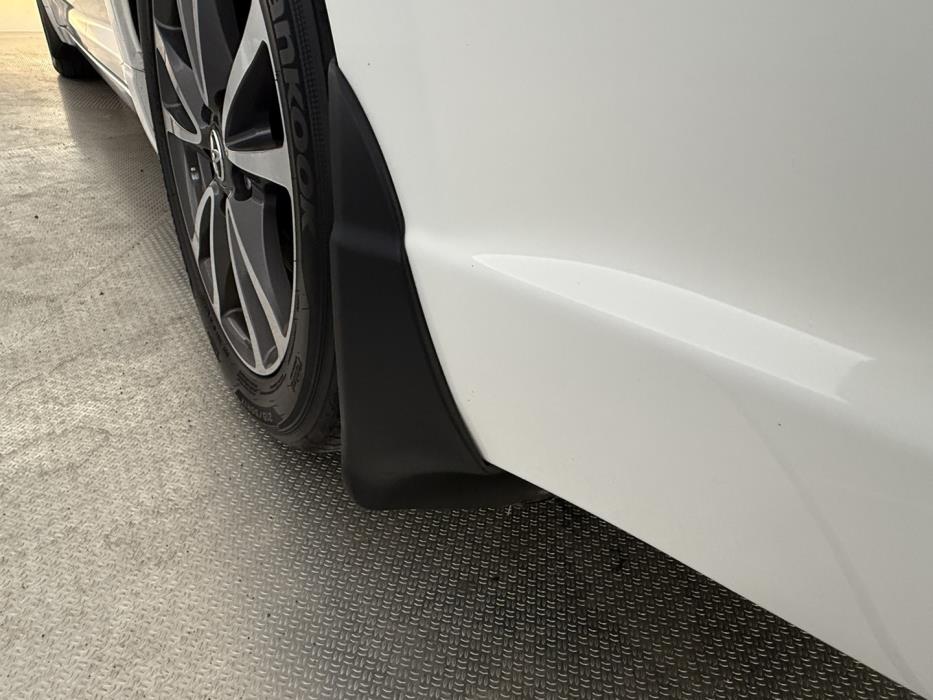 TOYOTA Avensis 2012