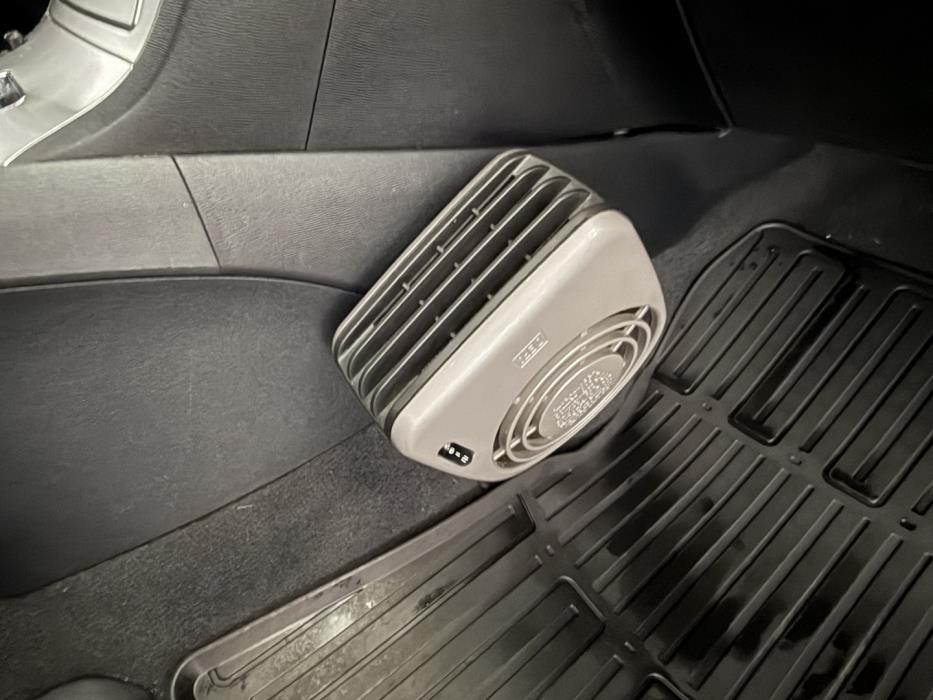 TOYOTA Avensis 2012