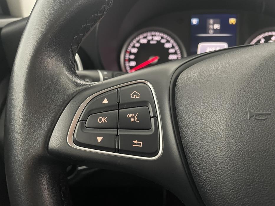 MERCEDES-BENZ C 2016