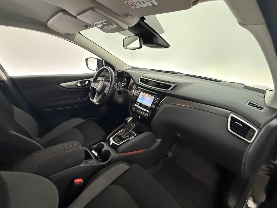 NISSAN Qashqai 2018