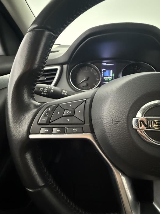 NISSAN Qashqai 2018