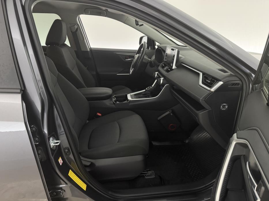 TOYOTA RAV4 2019