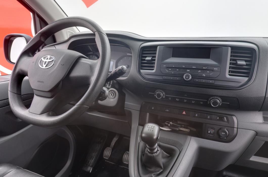 TOYOTA Proace 2020