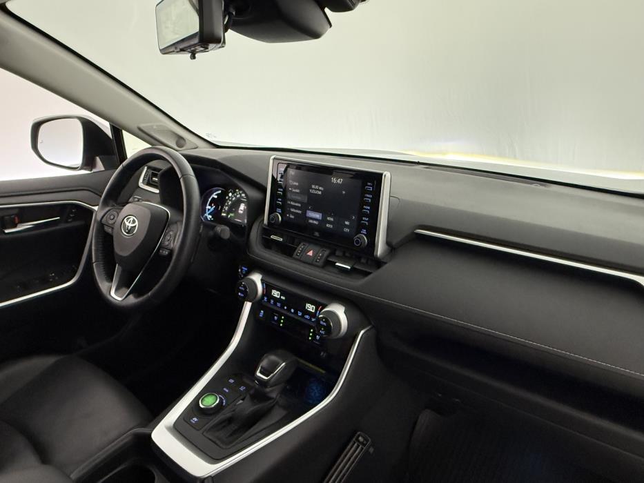 TOYOTA RAV4 2019