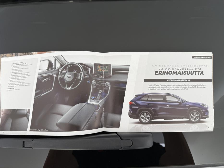 TOYOTA RAV4 2019