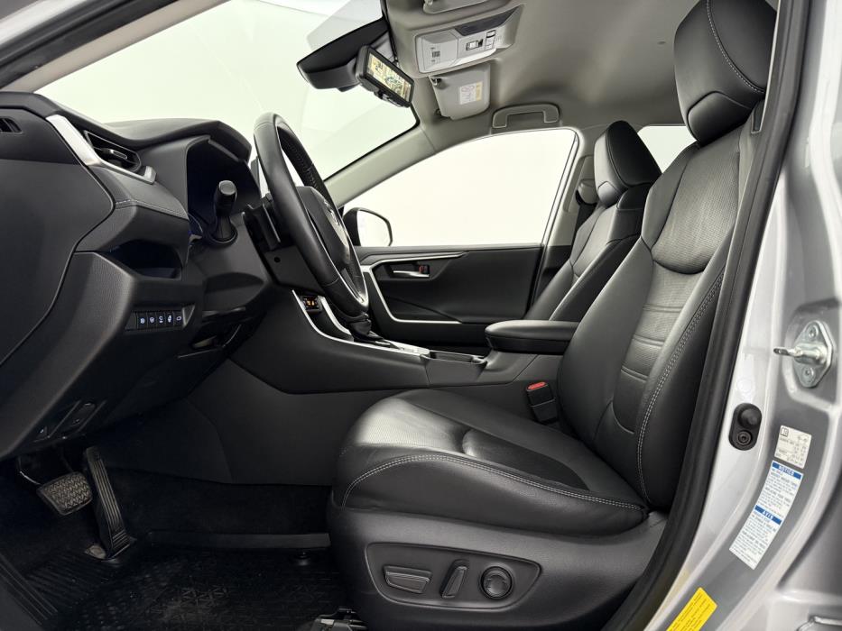 TOYOTA RAV4 2019