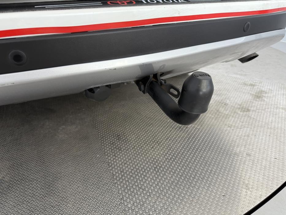 TOYOTA RAV4 2017