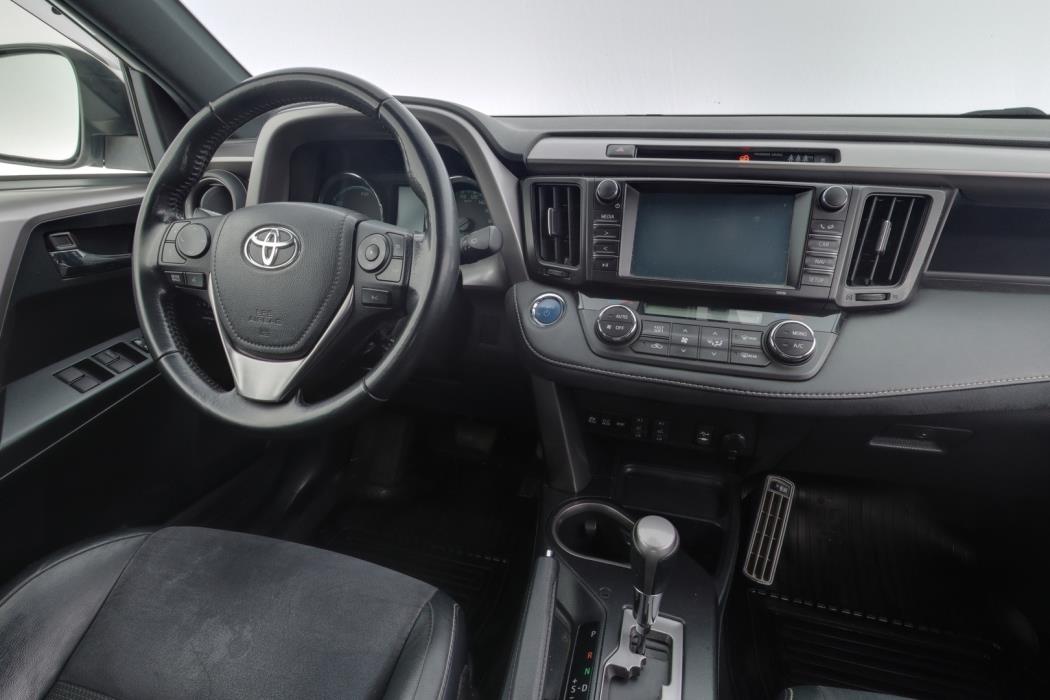 TOYOTA RAV4 2017