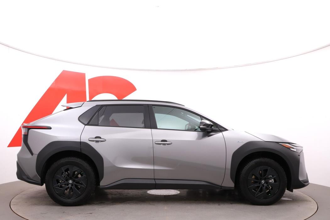 TOYOTA bZ4X 2024
