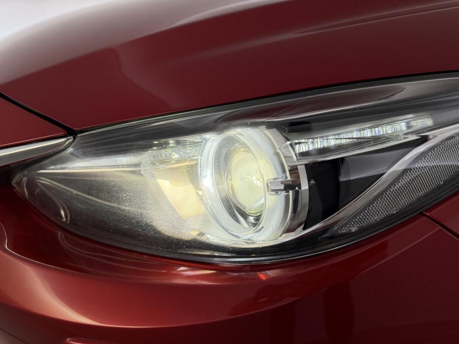 MAZDA Mazda3 2015