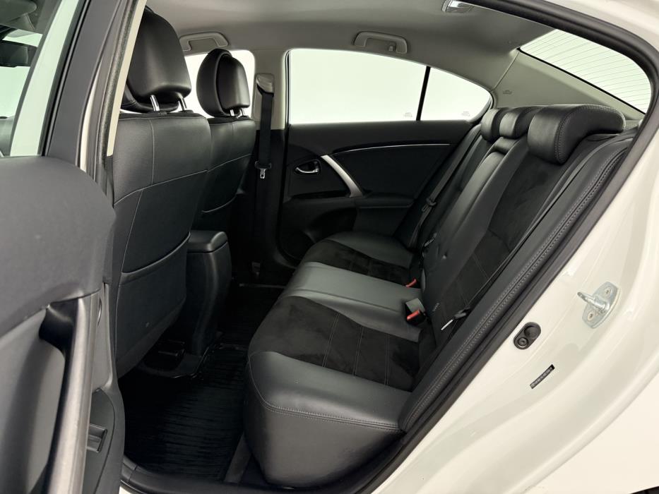 TOYOTA Avensis 2014