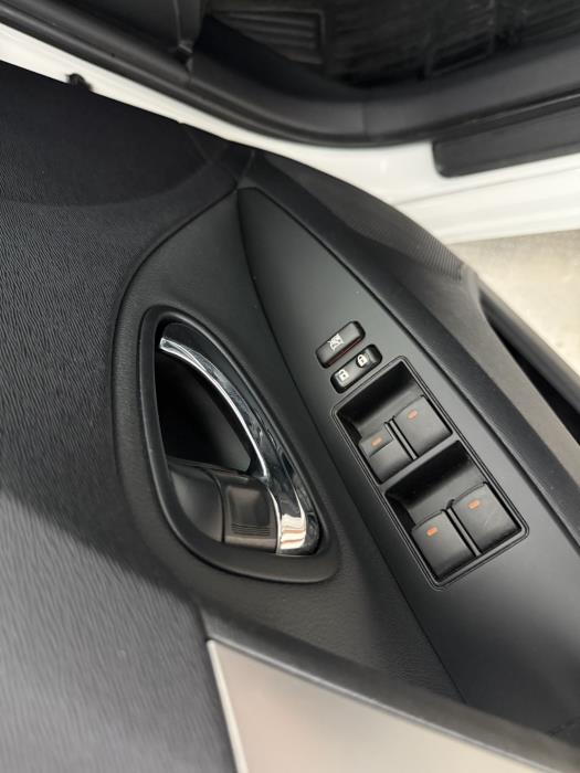TOYOTA Avensis 2014