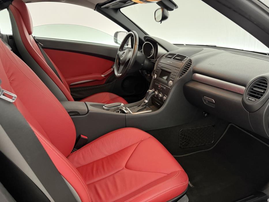 MERCEDES-BENZ SLK 2010