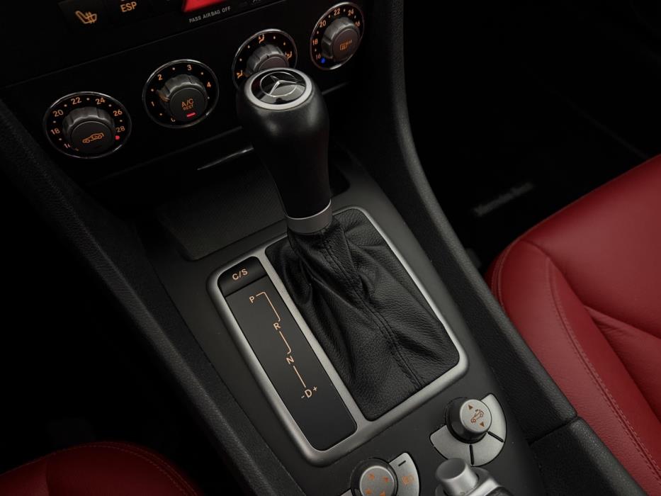 MERCEDES-BENZ SLK 2010