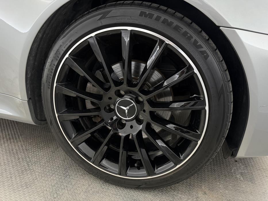 MERCEDES-BENZ SLK 2010