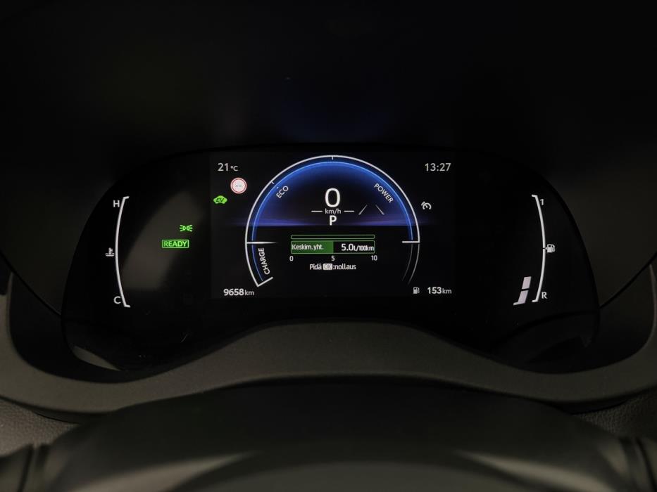 TOYOTA Yaris 2024