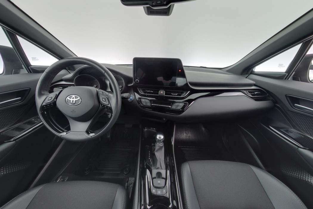 TOYOTA C-HR 2023