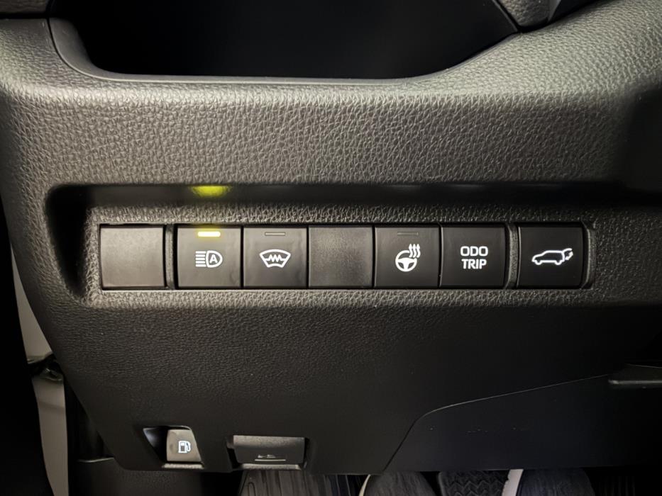 TOYOTA RAV4 2023