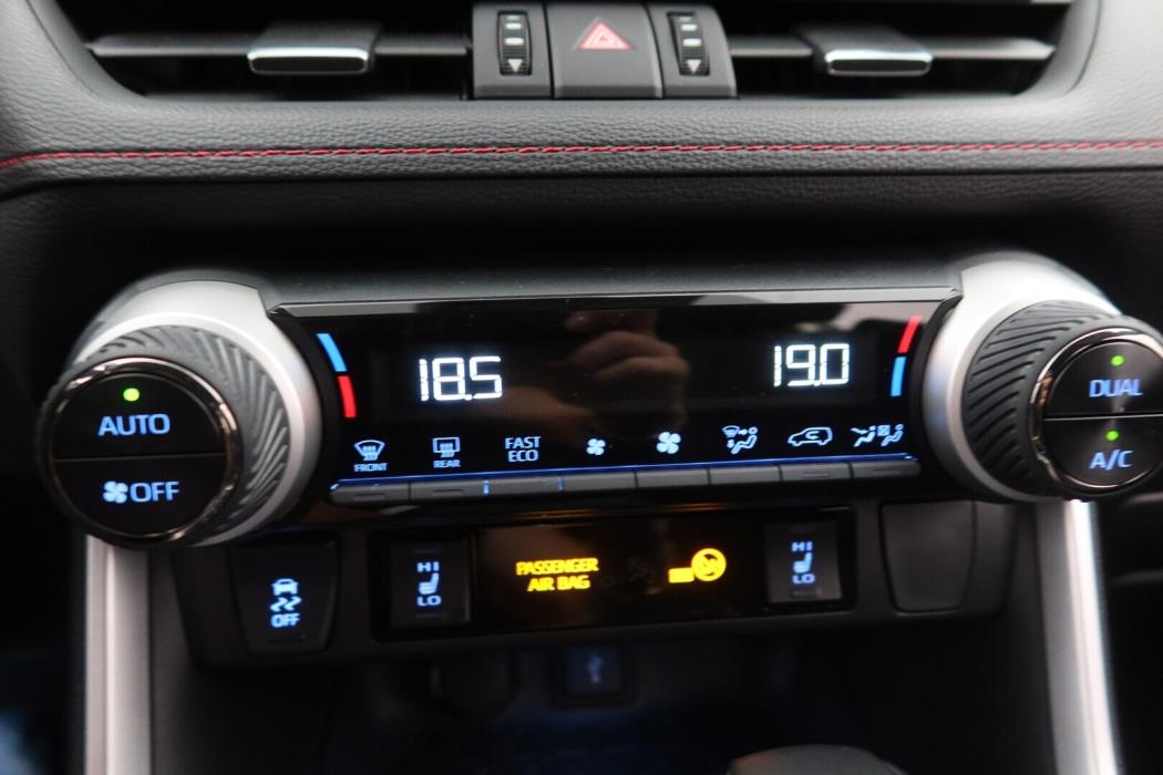 TOYOTA RAV4 Plug-in 2023