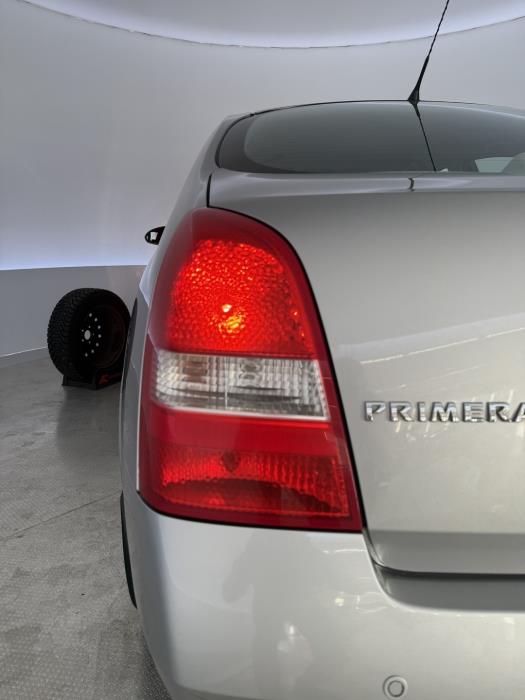 NISSAN Primera 2004