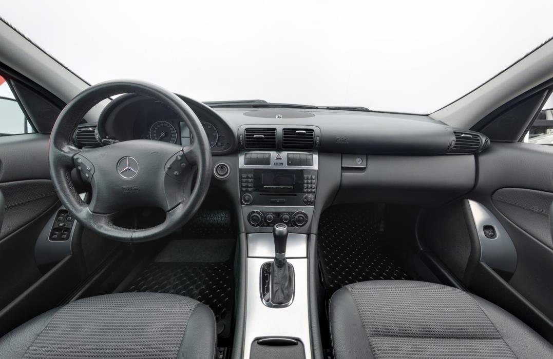 MERCEDES-BENZ C 2007
