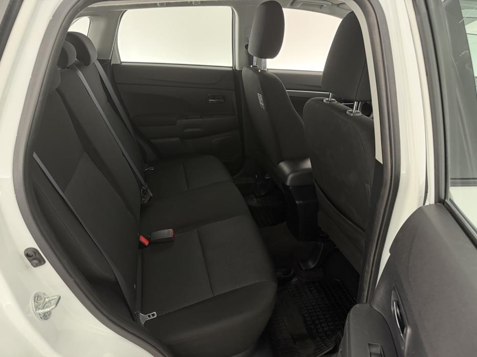 MITSUBISHI ASX 2012