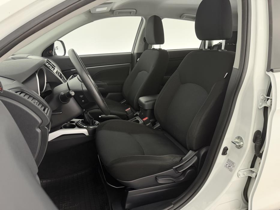 MITSUBISHI ASX 2012