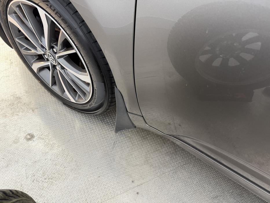 TOYOTA Avensis 2016