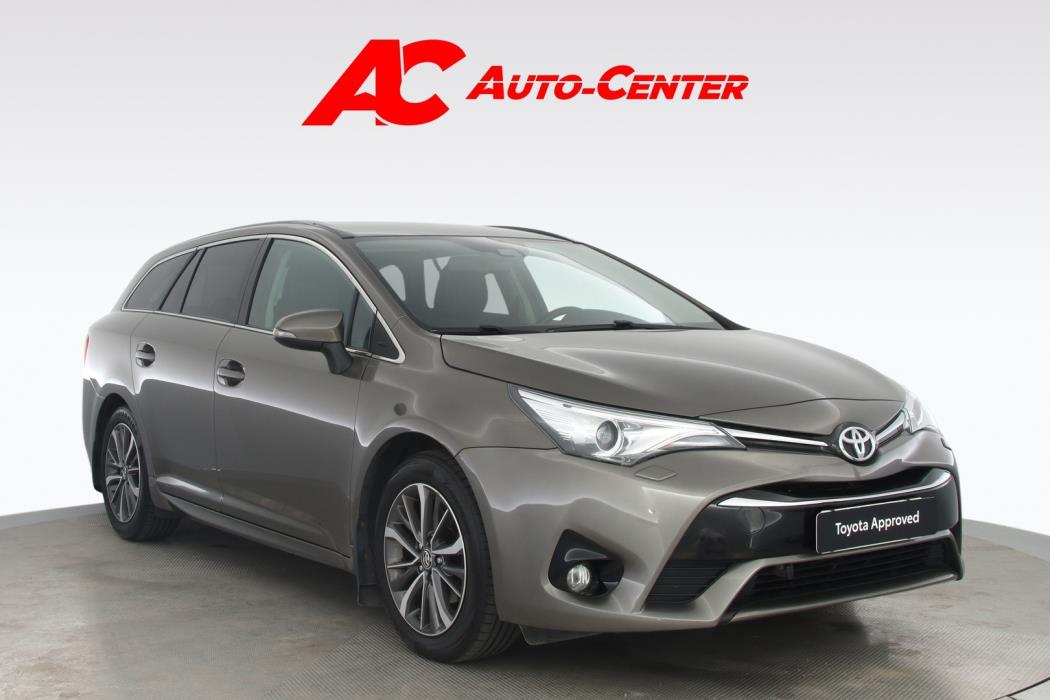 TOYOTA Avensis 2016