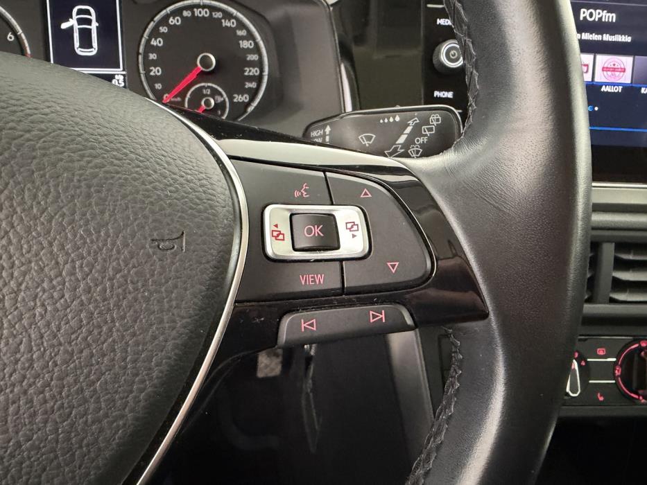 VOLKSWAGEN Polo 2020