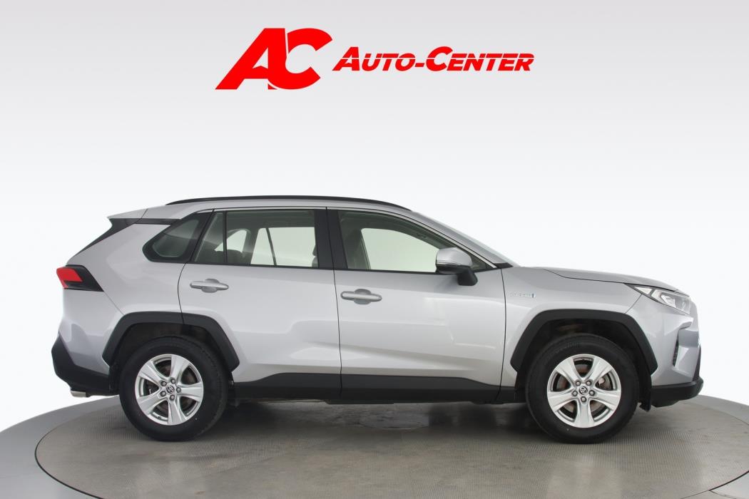 TOYOTA RAV4 2021