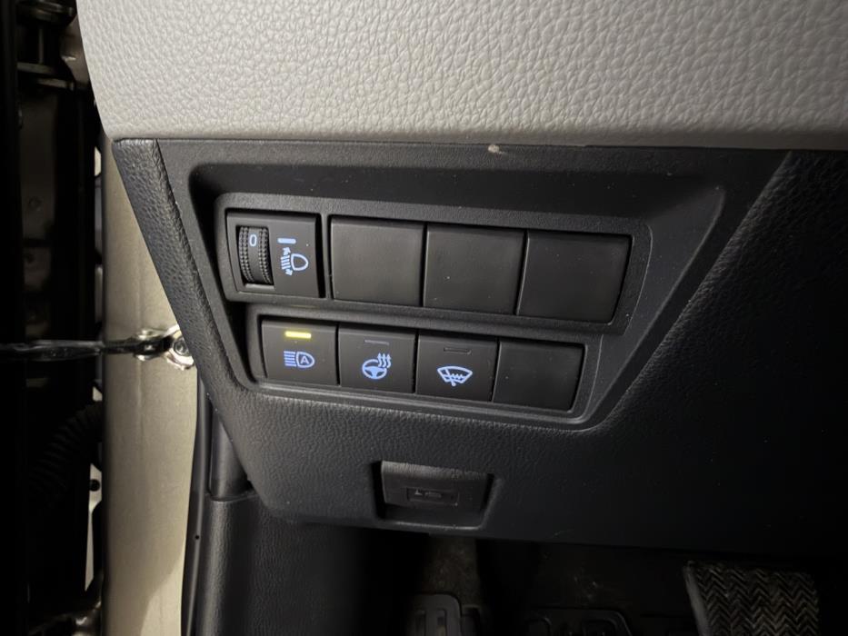 TOYOTA Yaris Cross 2021